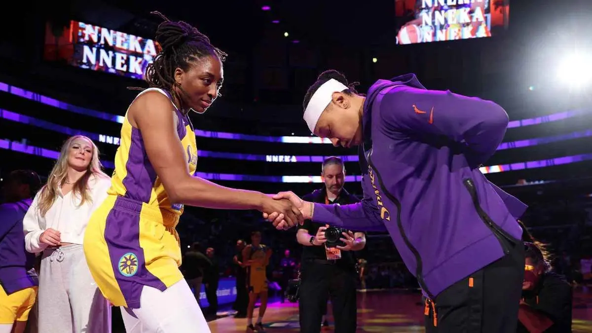 Nneka Ogwumike Moves Into Fifth on WNBA All-Time Scoring List